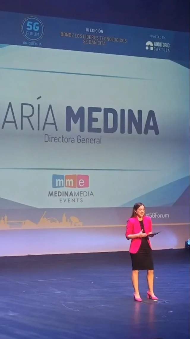 📶 𝗔𝗿𝗿𝗮𝗻𝗰𝗮 𝗲𝗹 @5gforum 𝟮𝟬𝟮𝟲

📍 Sevilla vuelve a convertirse en el gran punto de encuentro del ecosistema tecnológico y las telecomunicaciones.

🔐 La #ciberseguridad, la protección de infraestructuras críticas, la evolución hacia el #6G, la #IA, las redes privadas 5G y la convergencia entre conectividad, edge computing y tecnologías satelitales marcarán algunos de los grandes debates y contenidos de esta edición.

🌍 Con una agenda compuesta por 85 𝙥𝙤𝙣𝙚𝙣𝙩𝙚𝙨, 37 𝙥𝙖𝙩𝙧𝙤𝙘𝙞𝙣𝙖𝙙𝙤𝙧𝙚𝙨 𝙮 46 𝙚𝙣𝙩𝙞𝙙𝙖𝙙𝙚𝙨 𝙥𝙖𝙧𝙩𝙞𝙘𝙞𝙥𝙖𝙣𝙩𝙚𝙨 —𝙢á𝙨 𝙙𝙚 80 𝙚𝙣𝙩𝙞𝙙𝙖𝙙𝙚𝙨 𝙞𝙢𝙥𝙡𝙞𝙘𝙖𝙙𝙖𝙨 𝙚𝙣 𝙩𝙤𝙩𝙖𝙡— el 5G Forum se consolida como uno de los principales encuentros tecnológicos de Europa, mostrando cómo el 5G está transformando sectores estratégicos como la industria, las smart cities, la movilidad conectada, la salud digital, los servicios de emergencia o el turismo inteligente.

🚀 Una de sus grandes protagonistas de la IX edición será su una amplia zona expositiva en la que más de una veintena de empresas y entidades mostrarán demostraciones tecnológicas en vivo y aplicaciones reales basadas en #5G, #InteligenciaArtificial y #EdgeComputing.

💡 Un evento diseñado para conectar innovación, empresas, administraciones y ciudadanía, acercando al gran público tecnologías que ya están impactando directamente en nuestra vida cotidiana.

➡️️ '𝟓𝐆 𝐅𝐨𝐫𝐮𝐦': 𝟏𝟐-𝟏𝟓 𝐦𝐚𝐲𝐨 𝟐𝟎𝟐𝟔

📍 2 jornadas presenciales en el @auditoriocartuja de @sevillatechpark, y 2 virtuales.

#5GForum26 #6G #redes #telefonía #conectividad #cloud #tecnología #conexiones #innovación #redesnoterrestres #NTN #Sevilla