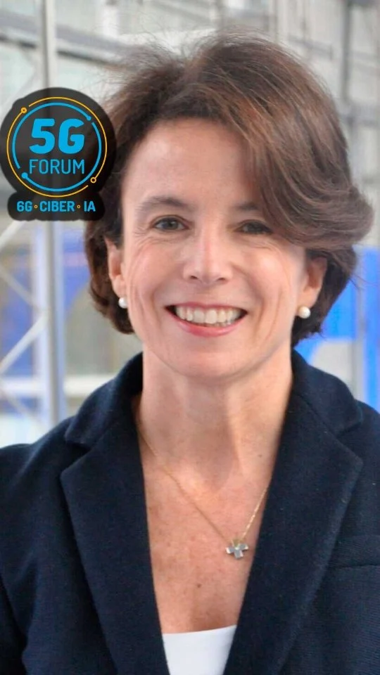 🎙️ 𝗦𝗽𝗲𝗮𝗸𝗲𝗿: 𝗘𝗹𝗲𝗻𝗮 𝗣𝘂𝗶𝗴𝗿𝗲𝗳𝗮𝗴𝘂𝘁, Responsable de Proyectos de la @ebu_hq

🗣️ 𝗧𝗼𝗽𝗶𝗰: 5G-EMERGE: Distribución de contenido multimedia por satélite hacia el Edge: arquitectura e innovación

➡️️ '𝟓𝐆 𝐅𝐨𝐫𝐮𝐦': 𝟏𝟐-𝟏𝟓 𝐦𝐚𝐲𝐨 𝟐𝟎𝟐𝟔

📍 2 jornadas presenciales en el @auditoriocartuja de @sevillatechpark, y 2 virtuales.

#5GForum26 #5G #6G #IA #ciberseguridad